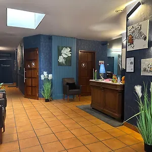 L'embleme - Boutique Hotel